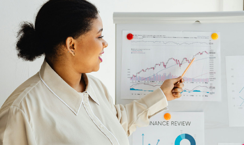 What Stocks Should You Invest In? Reddit's Advice & Warnings?
