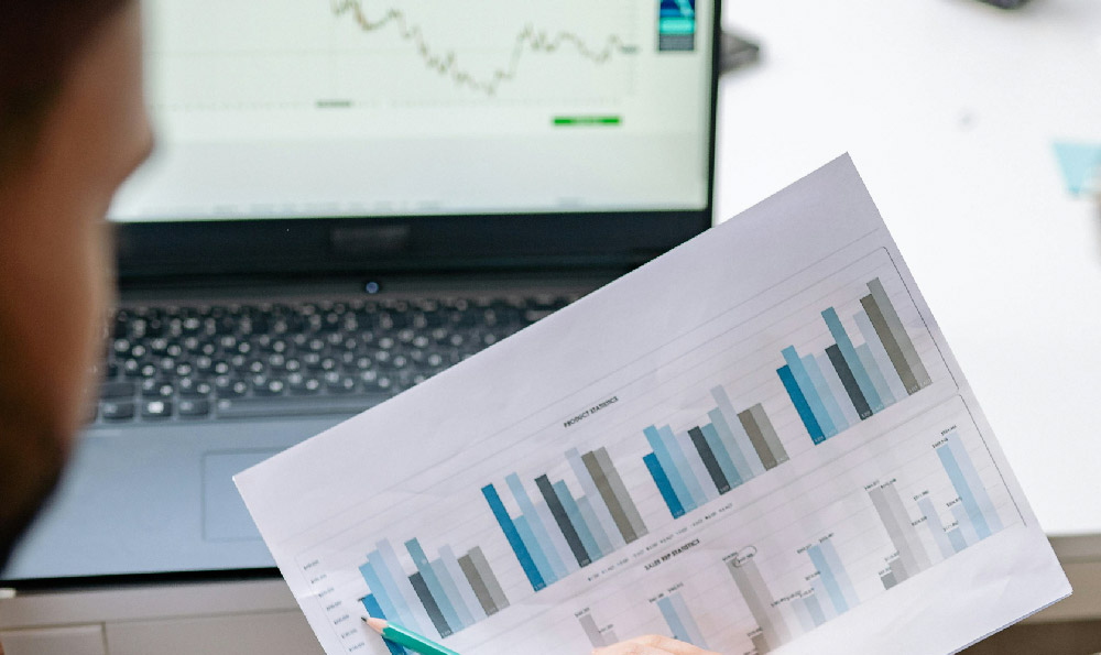 How do recruiters earn, and what are their revenue streams?
