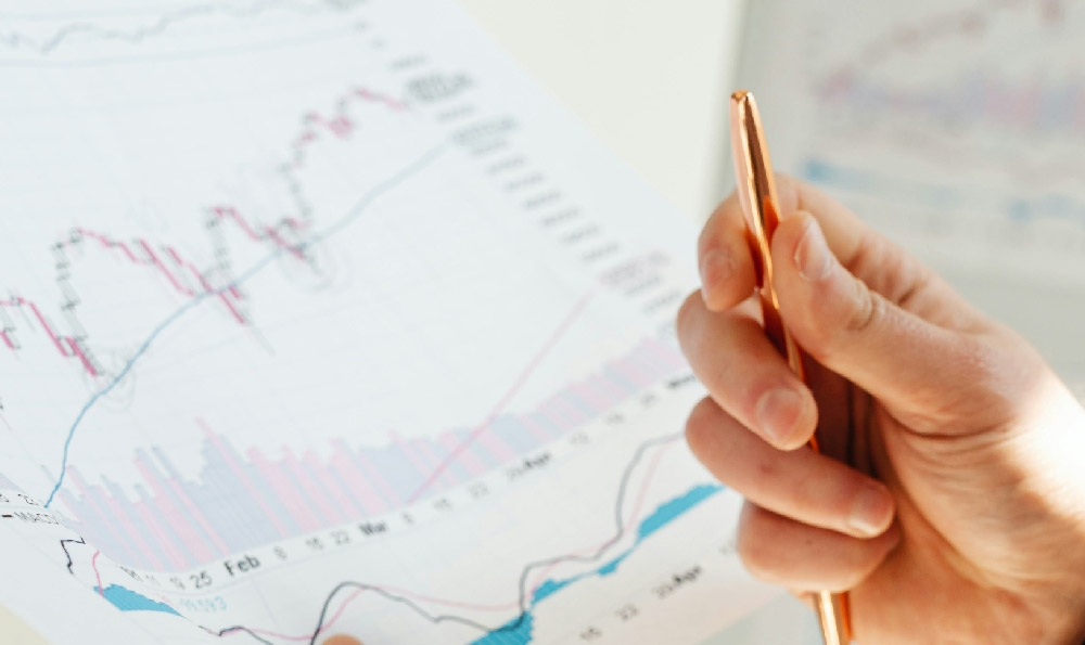 How can you earn, and is it worth it, taking online surveys?
