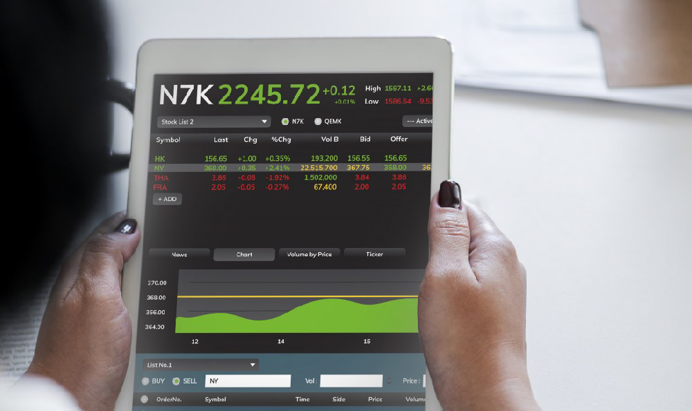 How Do Radio Stations Generate Revenue? What Are Their Monetization Strategies?