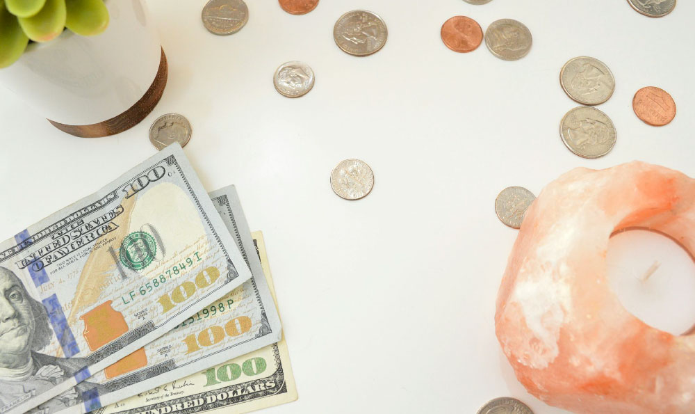 How Much Do Dietitians Earn? & What Factors Affect Their Salary?