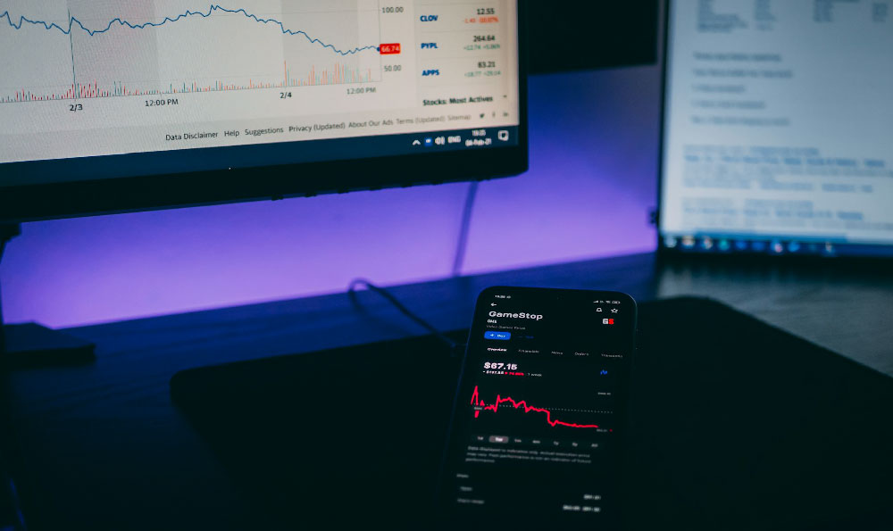 How Much Can You Make on Twitch? Is it Worth It?